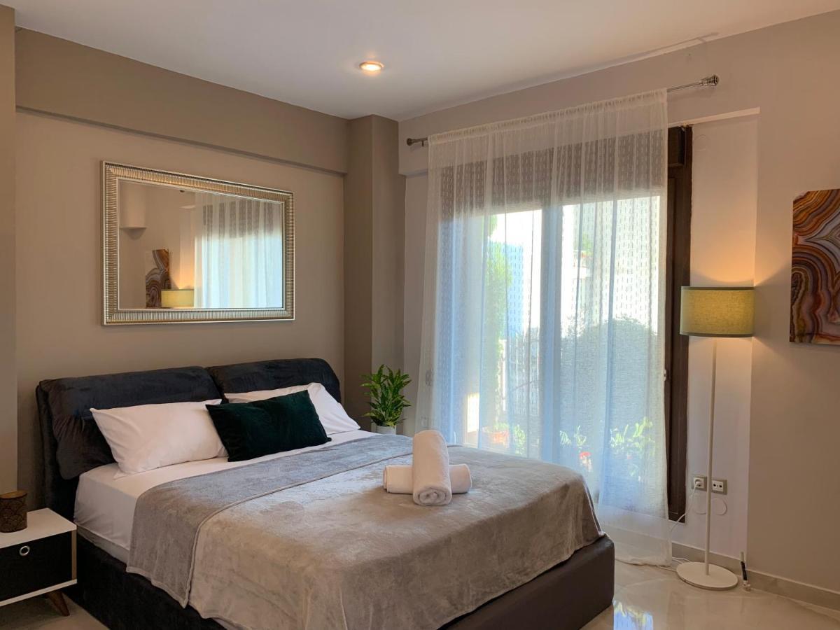 Antony Luxury In Tesalónica